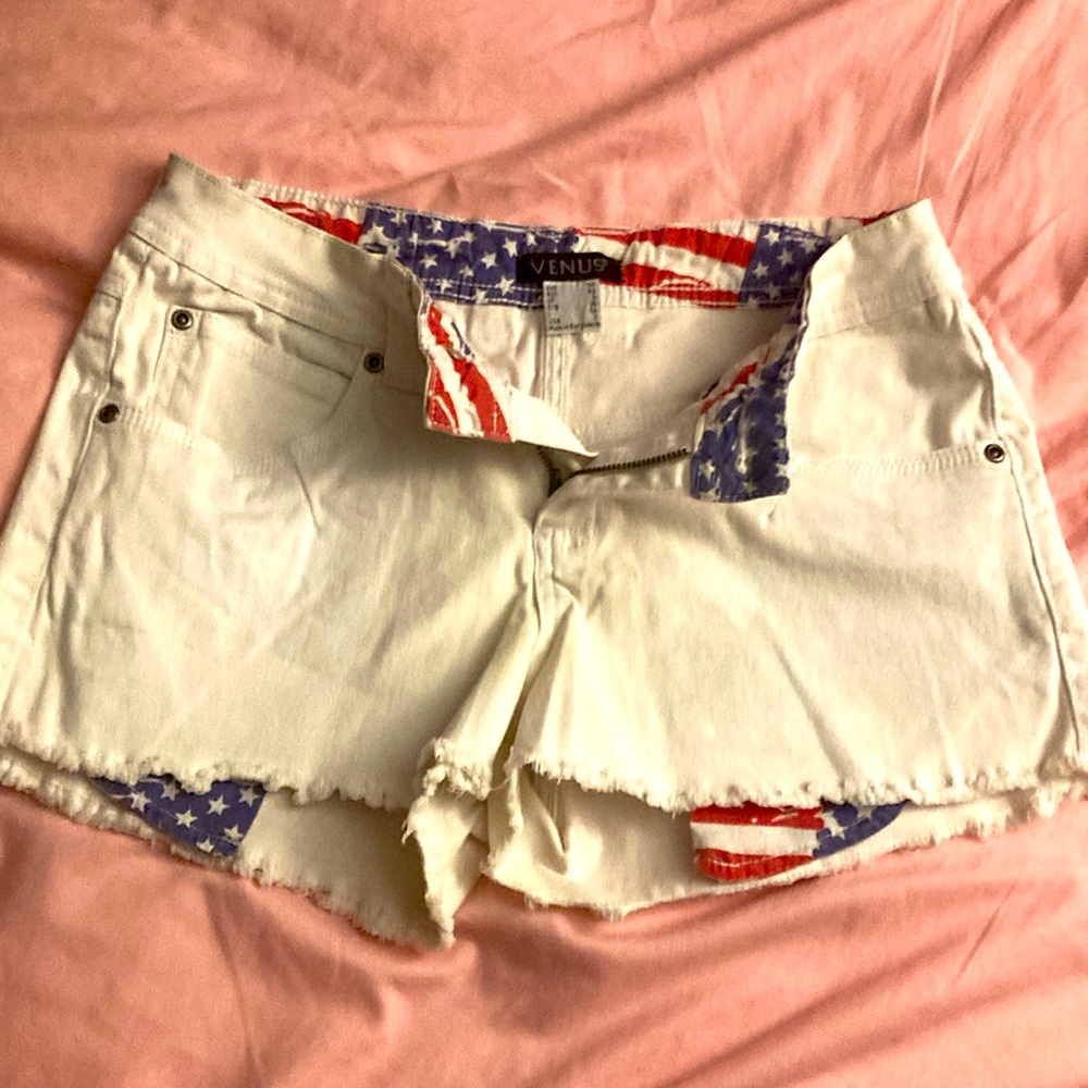 Venus Jean shorts size 2